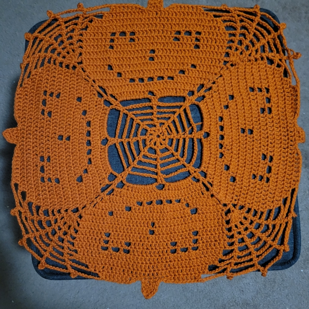 Halloween crochet doily